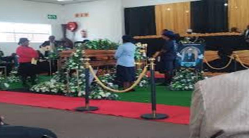 The Role of Technology in Funeral Services in KL: Live Streams, Online Tributes
