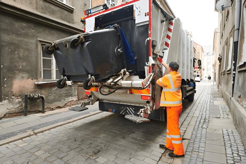 Need Space? Here's How Junk Removal Services Can Help You Reclaim It