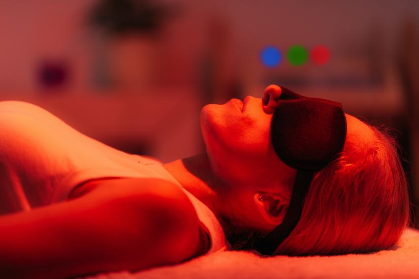 Top 9 Advantages of Red Light Therapy You Need to Know
