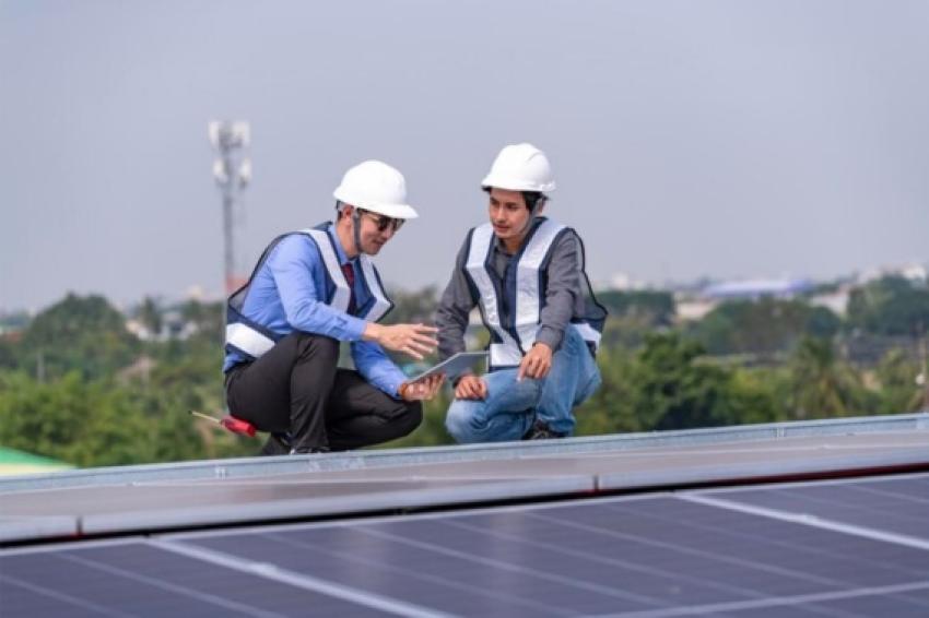 Expert Solar Panel Installers Brentwood Cutting Energy Costs Fast
