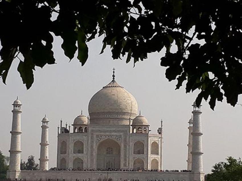 Descubra el viaje al Triángulo Dorado de la India con Varanasi