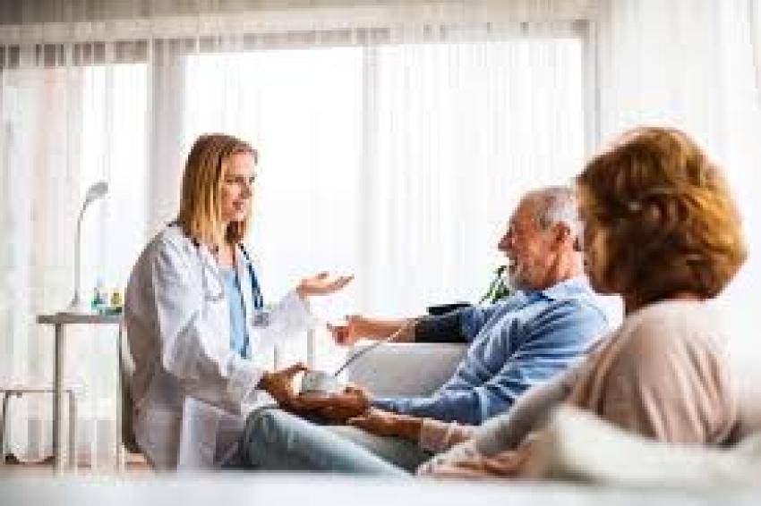 How Telemedicine and Home Doctor Services Work Hand-in-Hand