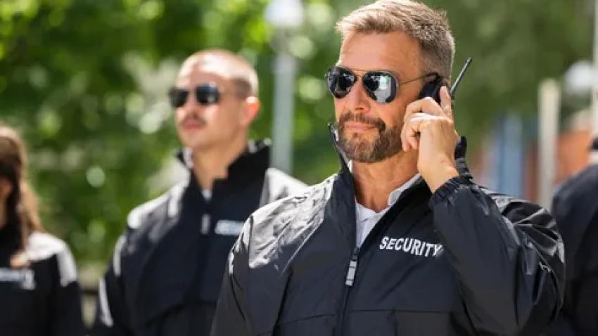 How Security Guard Service Improves Apartment Building Security