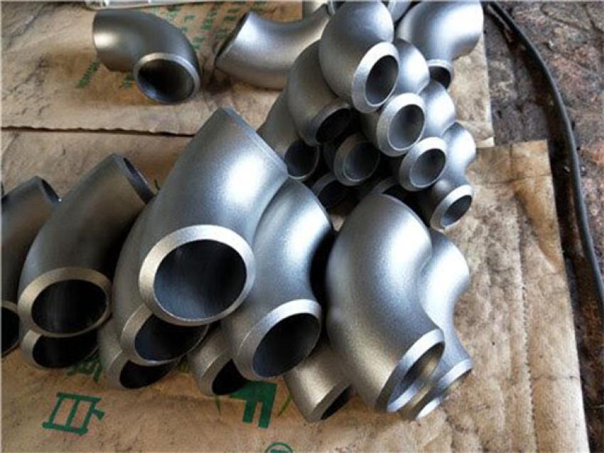 Stainless steel buttweld pipe fittings