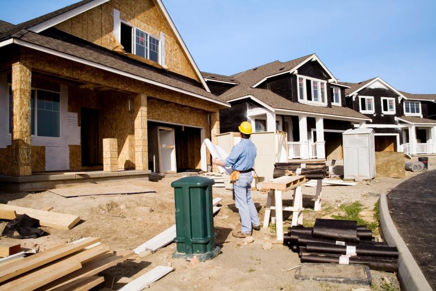 What Should You Ask Before Hiring Home Renovation Contractors