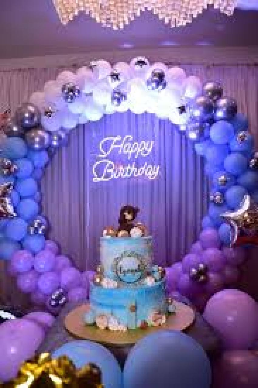 Printed balloons add a personalized touch with names or messages