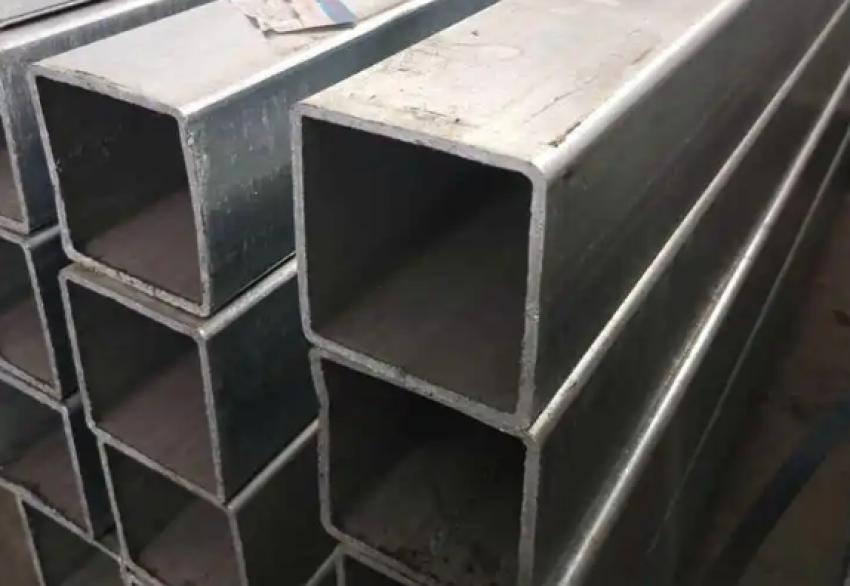 Comparative Study of the Performance of Rectangular and Square Tubes and Round Tubes
