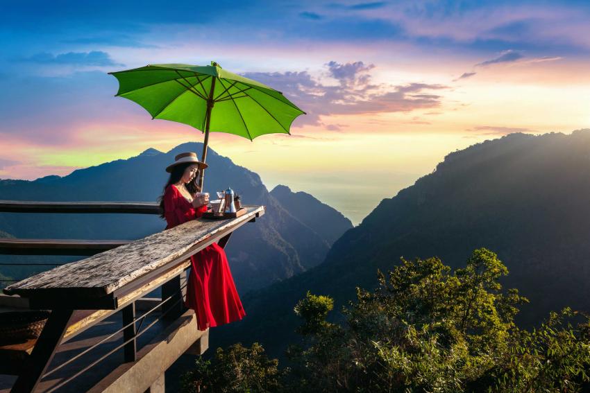 Hidden Gems of Kerala You Must Visit Beyond Alleppey and Munnar