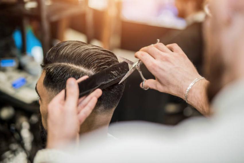 Can Hair Cuts Services Make Thin Hair Look Fuller?