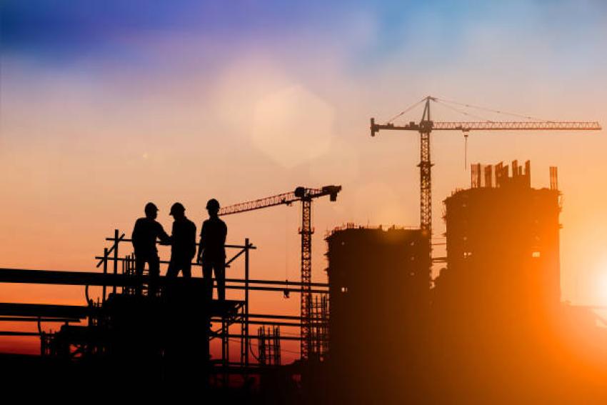 How Long Should Concrete Last and When to Call a Pro