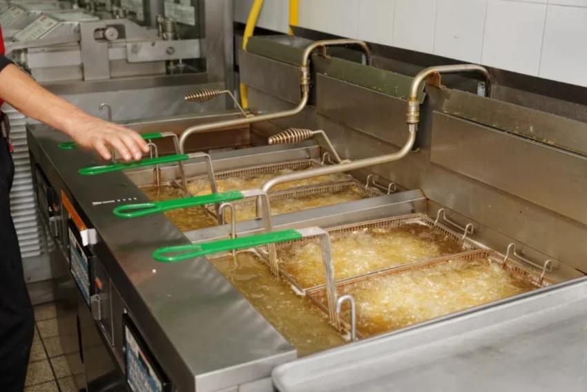 7 Benefits of Fryer Machine for Commercial Kitchens