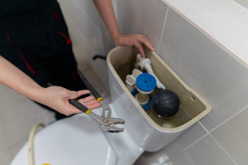 What Are the Signs You Need Plumbing Replacement Services?