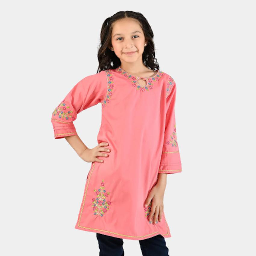 Which Bottoms Pair Best with Pakistani Kurtis?