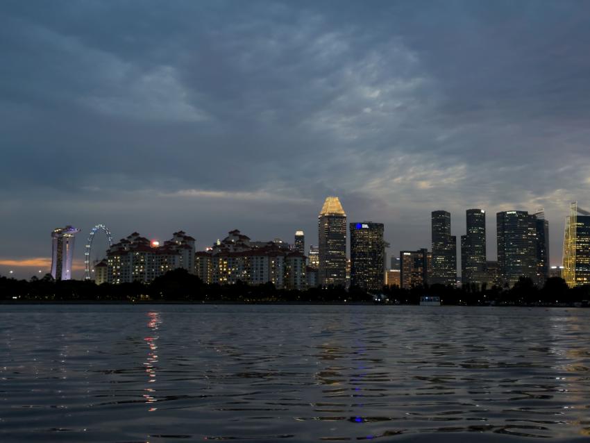 How to Pick the Best Singapore Tour Package from India Without Overspending