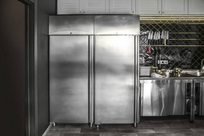 What Should You Think About Before Buying a Commercial Fridge?