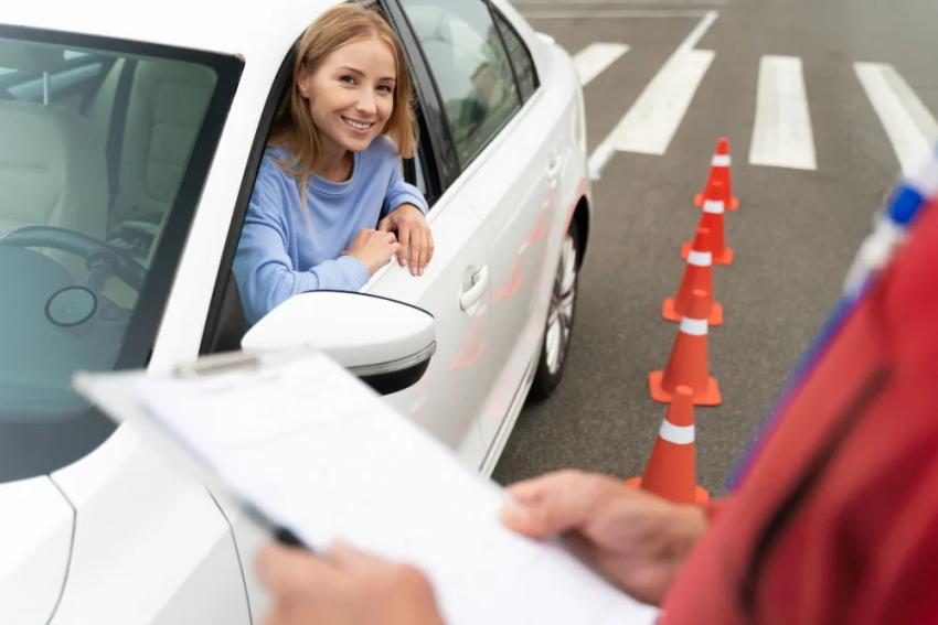 Why Automatic Driving Lessons Are a Popular Choice for New Drivers in Coventry