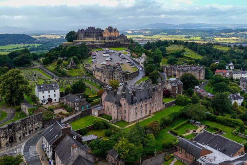 Edinburgh or London Which City Is Best to Move To